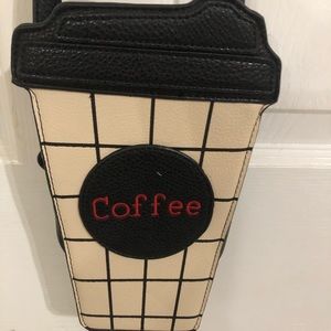 Coffee cup shoulder bag